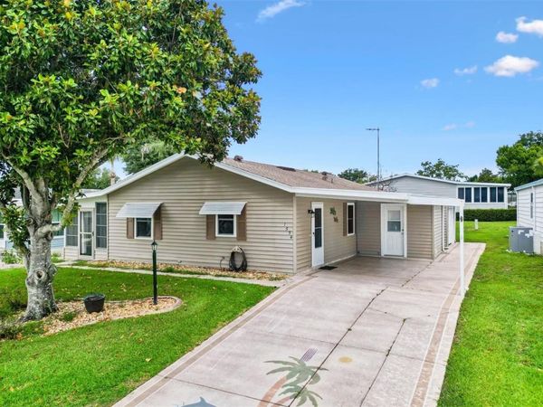 1534 HILLCREST DRIVE , THE VILLAGES, FL 32159