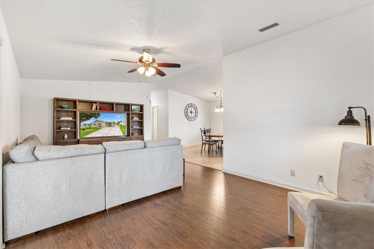 1534 Hillcrest Drive , The Villages, FL 32159 Photo