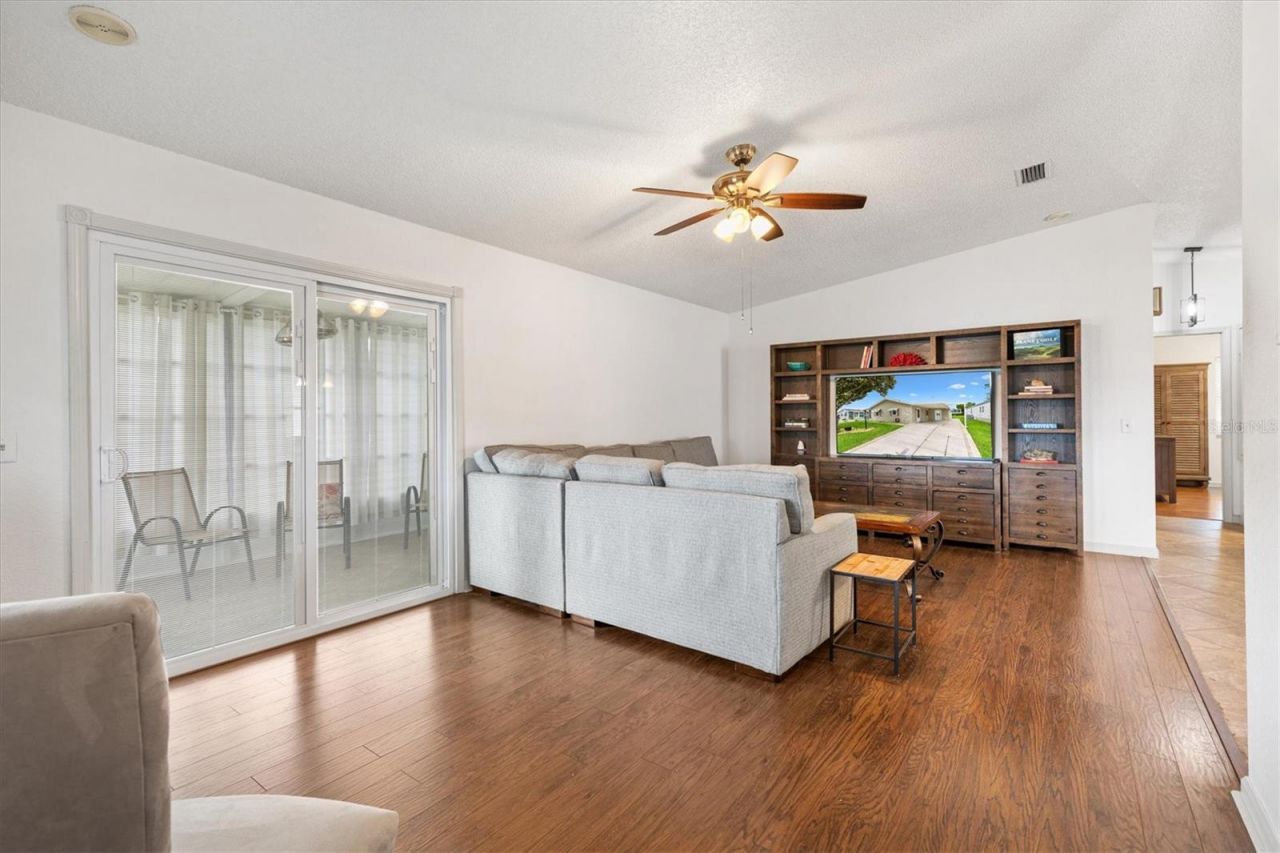 1534 Hillcrest Drive , The Villages, FL 32159 Photo