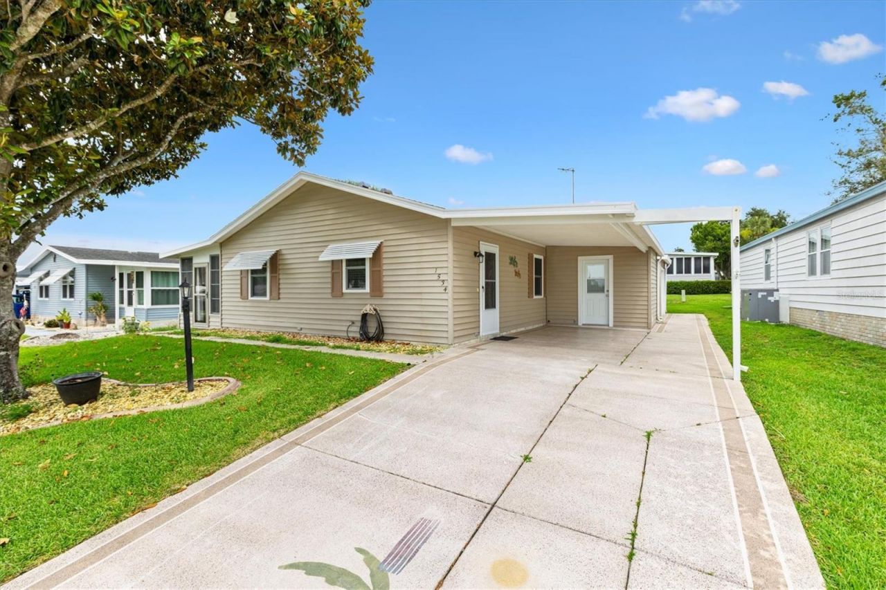 1534 Hillcrest Drive , The Villages, FL 32159 Photo