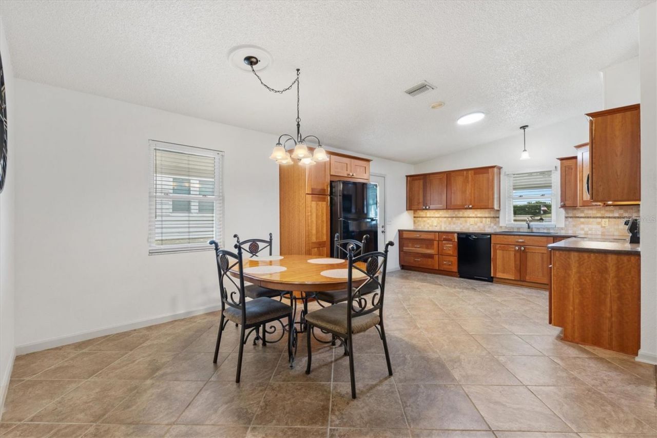 1534 Hillcrest Drive , The Villages, FL 32159 Photo