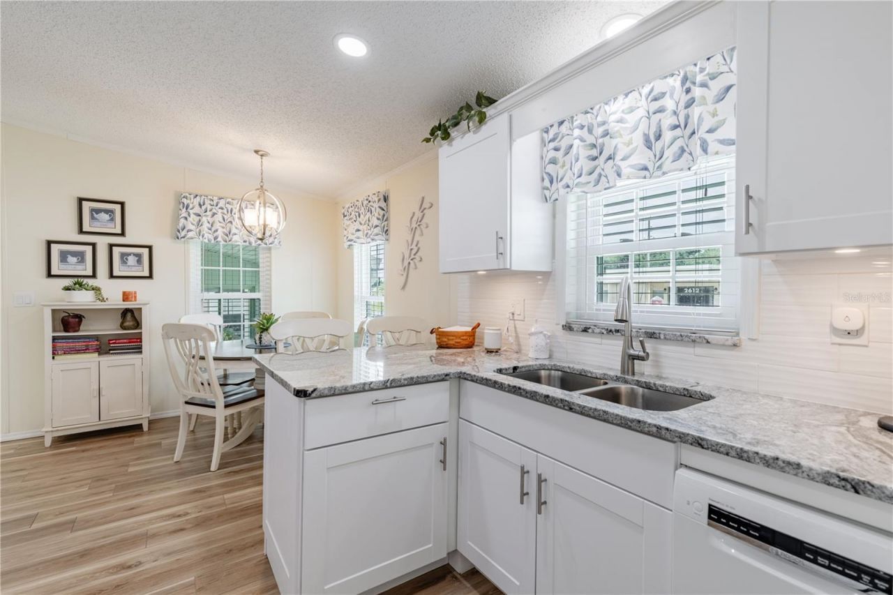 2611 Vindale Road, Tavares, FL 32778 Photo