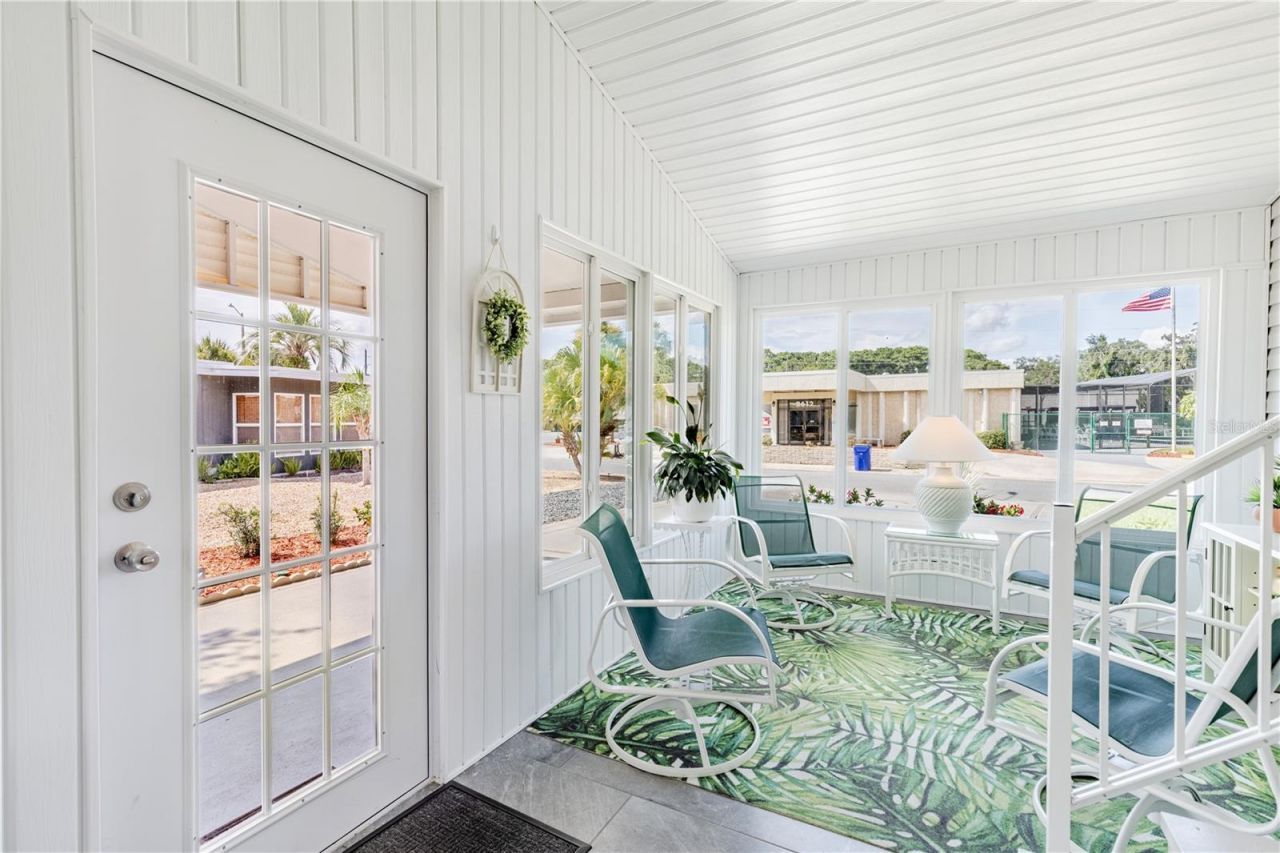 2611 Vindale Road, Tavares, FL 32778 Photo