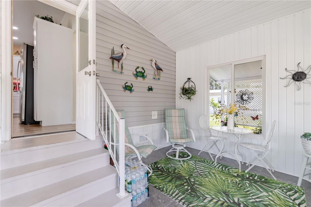 2611 Vindale Road, Tavares, FL 32778 Photo