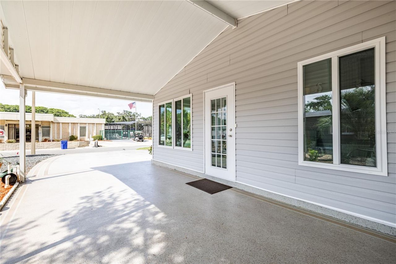2611 Vindale Road, Tavares, FL 32778 Photo
