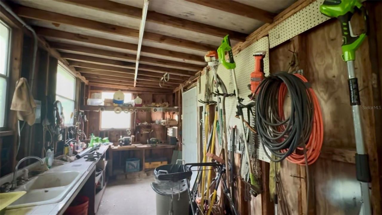 16051 NE 71st Street , Williston, FL 32696 Photo