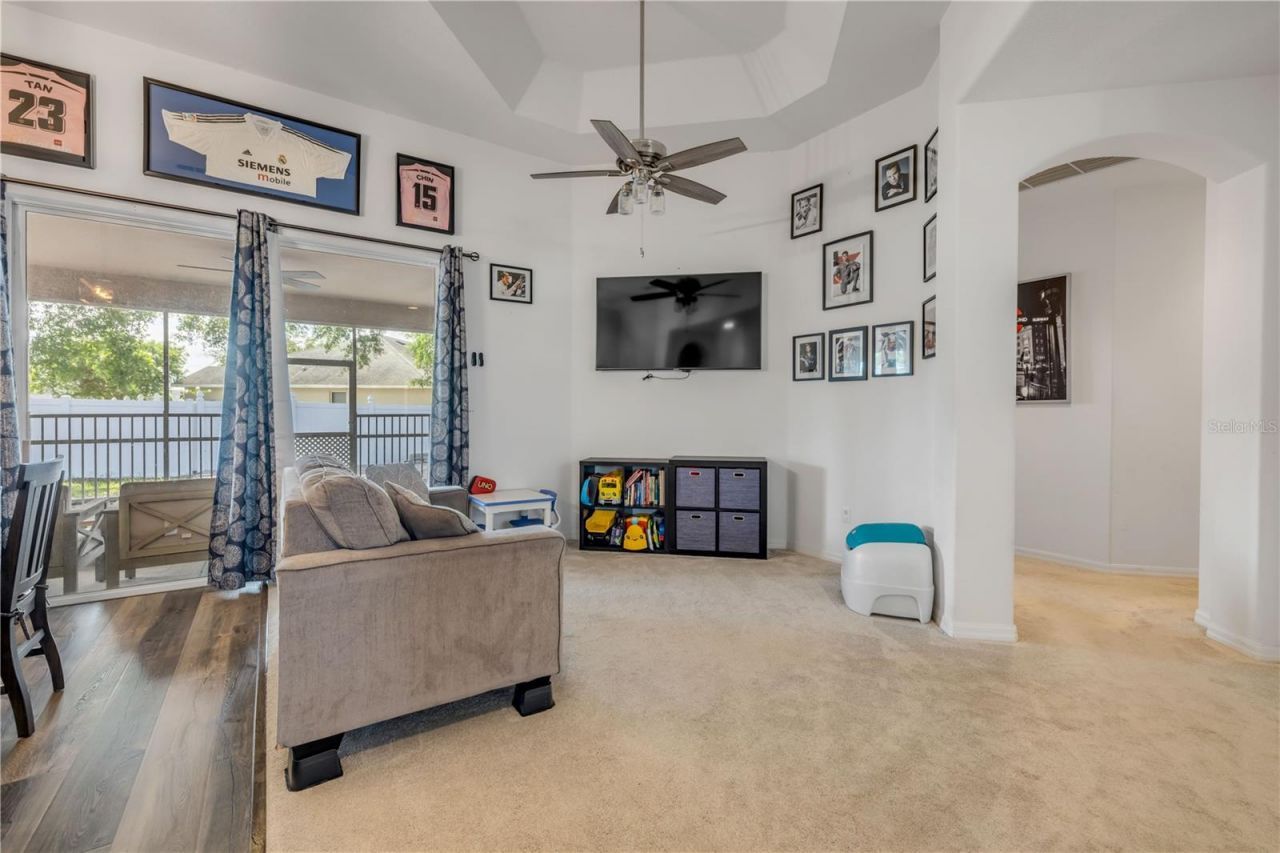 36624 Grand Island Oaks Circle , Grand Island, FL 32735 Photo