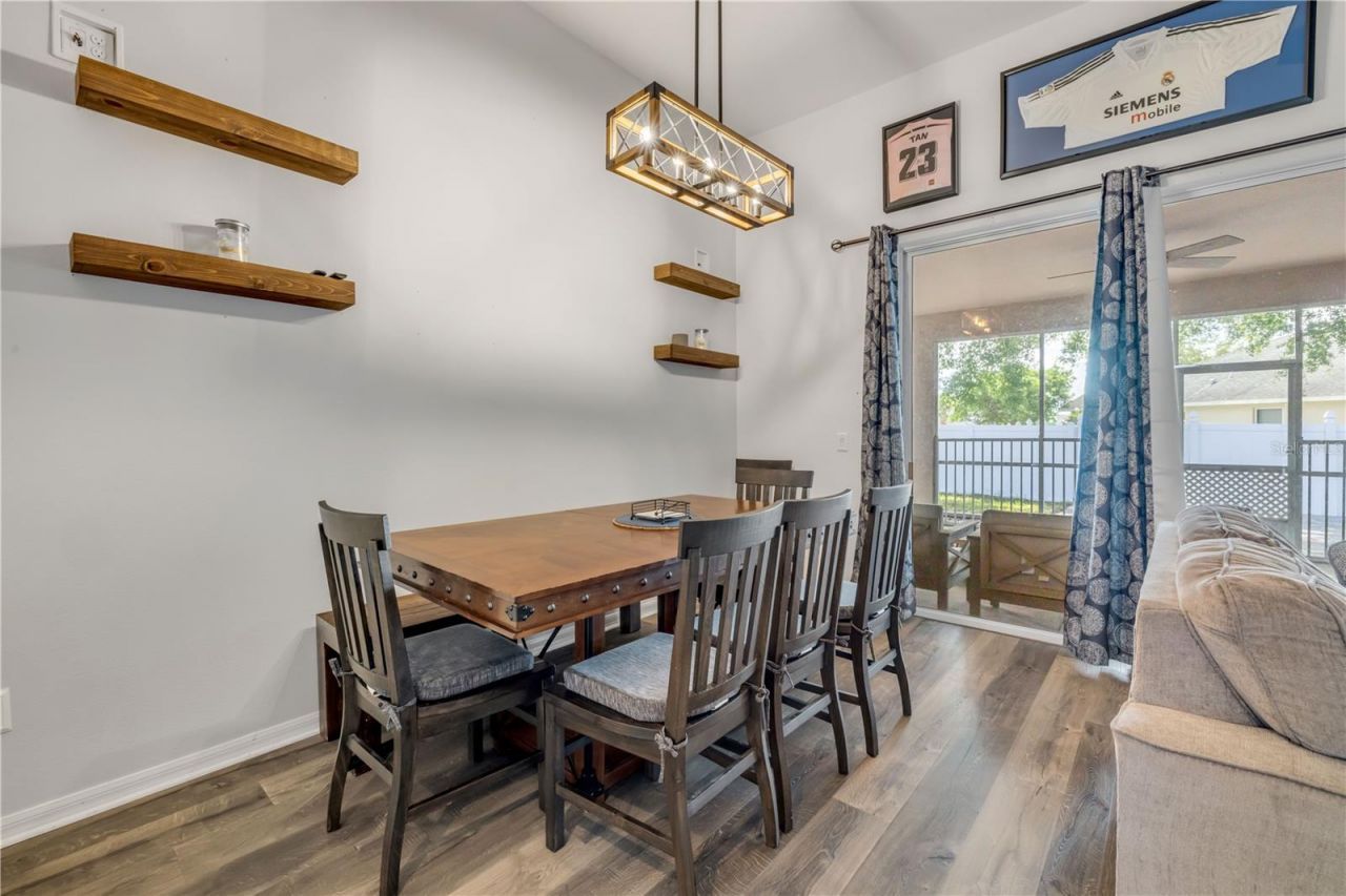 36624 Grand Island Oaks Circle , Grand Island, FL 32735 Photo