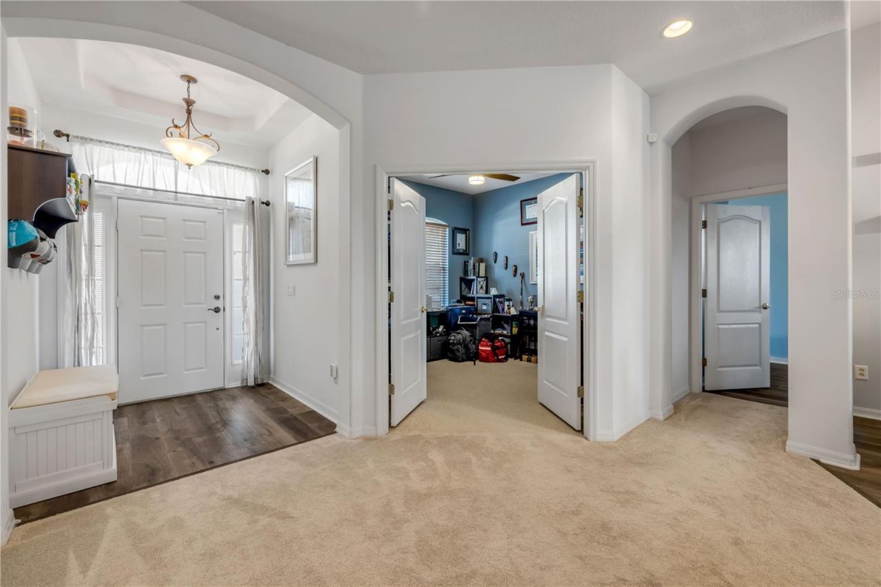 36624 Grand Island Oaks Circle , Grand Island, FL 32735 Photo