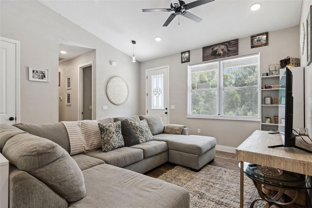 45551 Carolina Street , Paisley, FL 32767 Photo