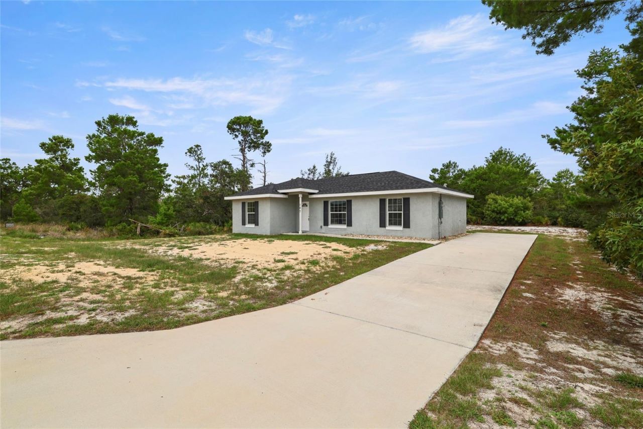 107 Elba Drive Ne, Lake Placid, FL 33852 Photo