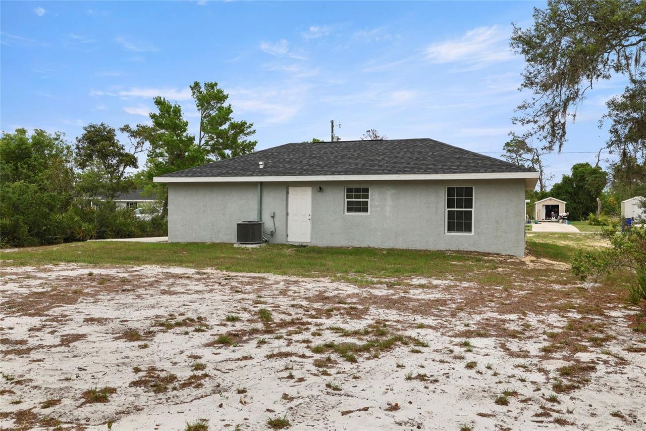 107 Elba Drive Ne, Lake Placid, FL 33852 Photo