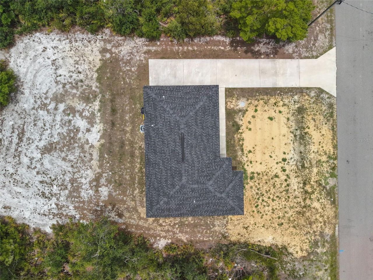 107 Elba Drive Ne, Lake Placid, FL 33852 Photo