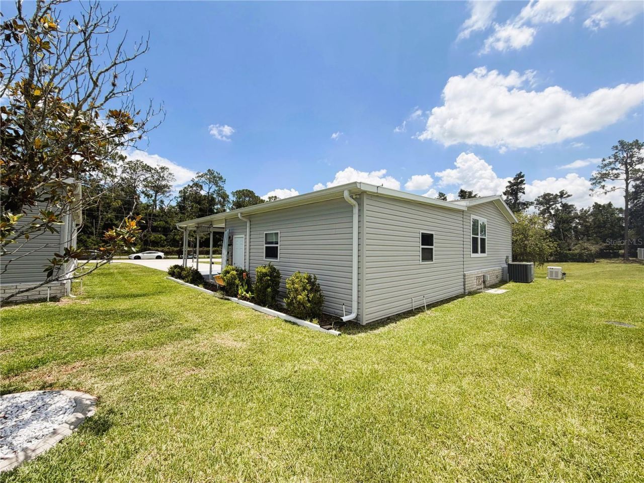 165 Sago Palm Drive , Leesburg, FL 34748 Photo