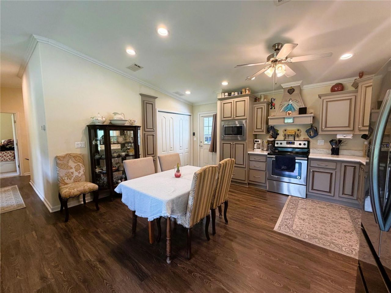 165 Sago Palm Drive , Leesburg, FL 34748 Photo