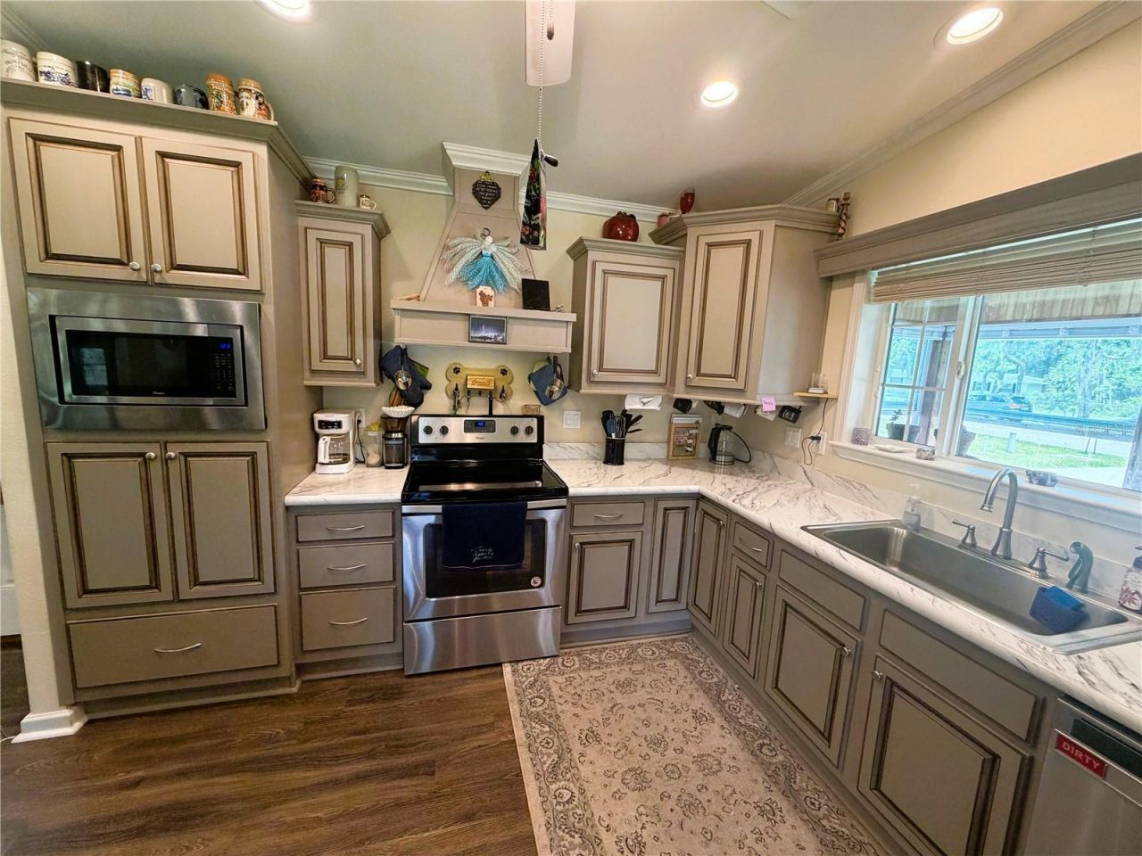 165 Sago Palm Drive , Leesburg, FL 34748 Photo