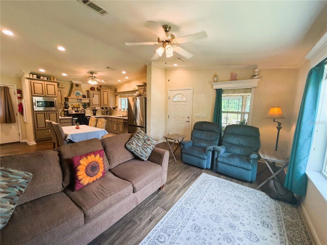 165 Sago Palm Drive , Leesburg, FL 34748 Photo