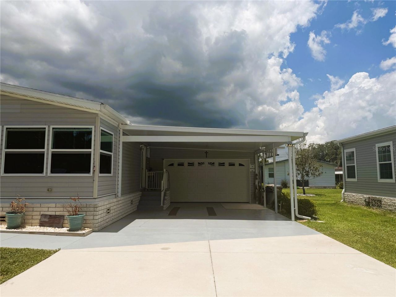165 Sago Palm Drive , Leesburg, FL 34748 Photo