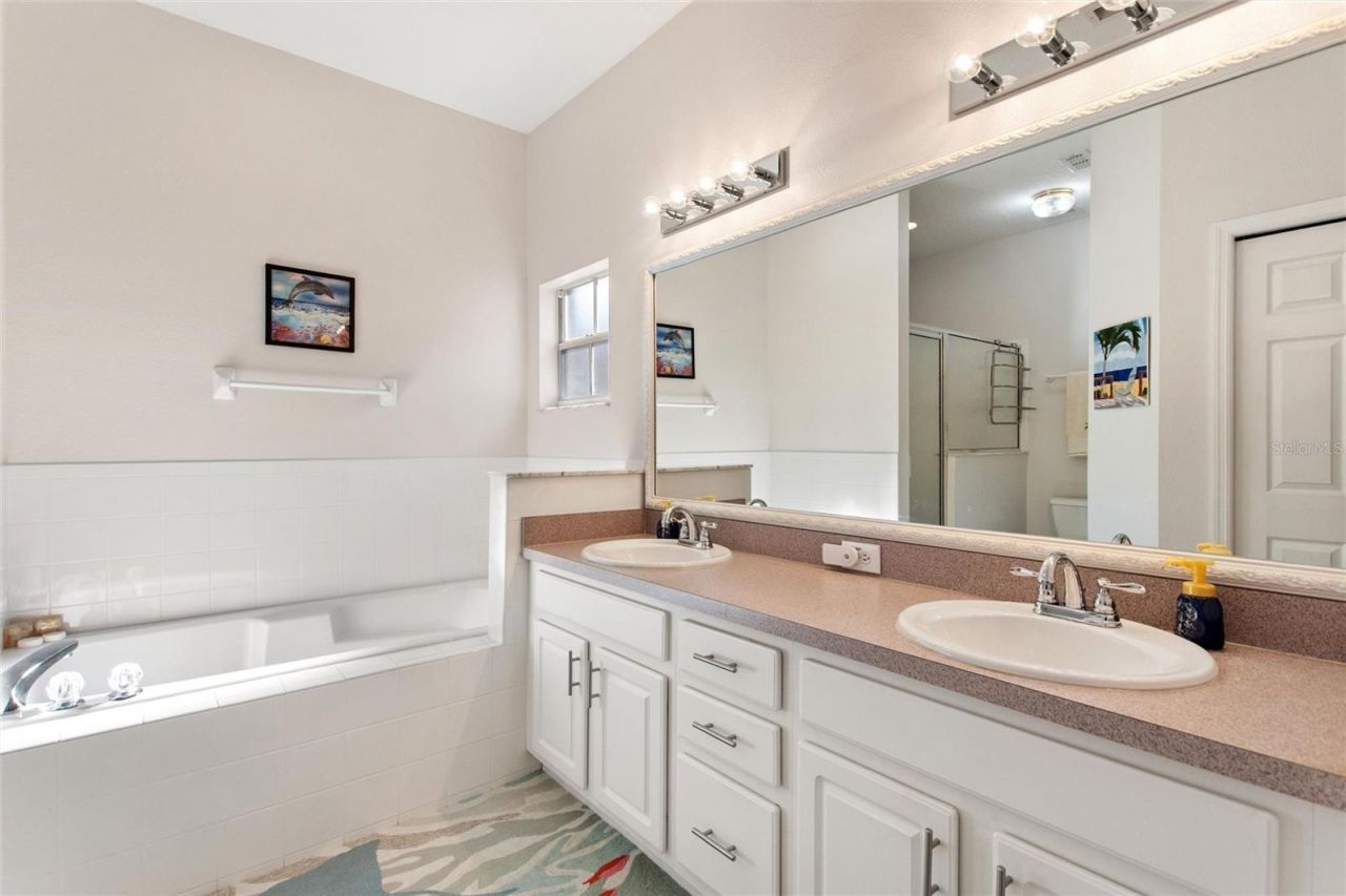 215 Fitzgerald Ln , Davenport, FL 33837 Photo