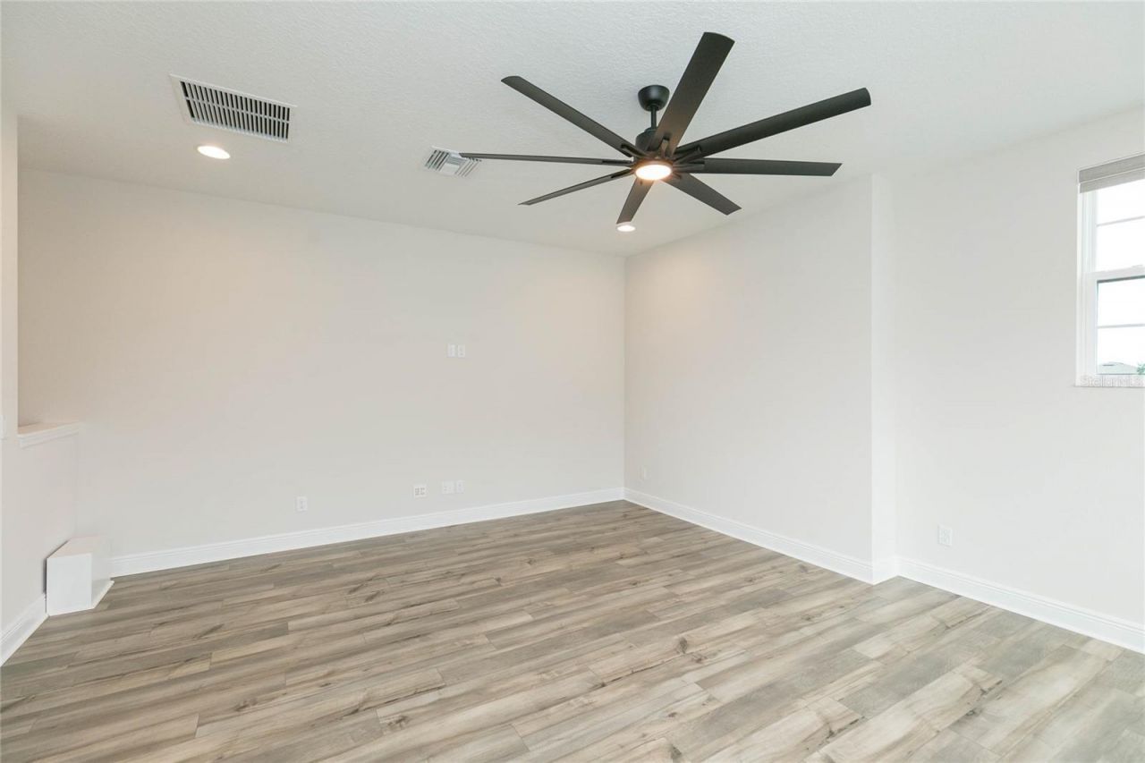 11105 Rustic Timber Loop , San Antonio, FL 33576 Photo