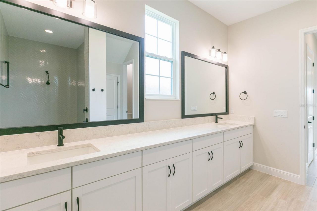11105 Rustic Timber Loop, San Antonio, FL 33576 Photo