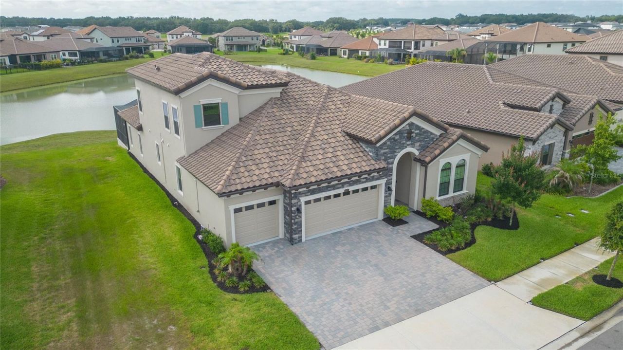 11105 Rustic Timber Loop, San Antonio, FL 33576 Photo
