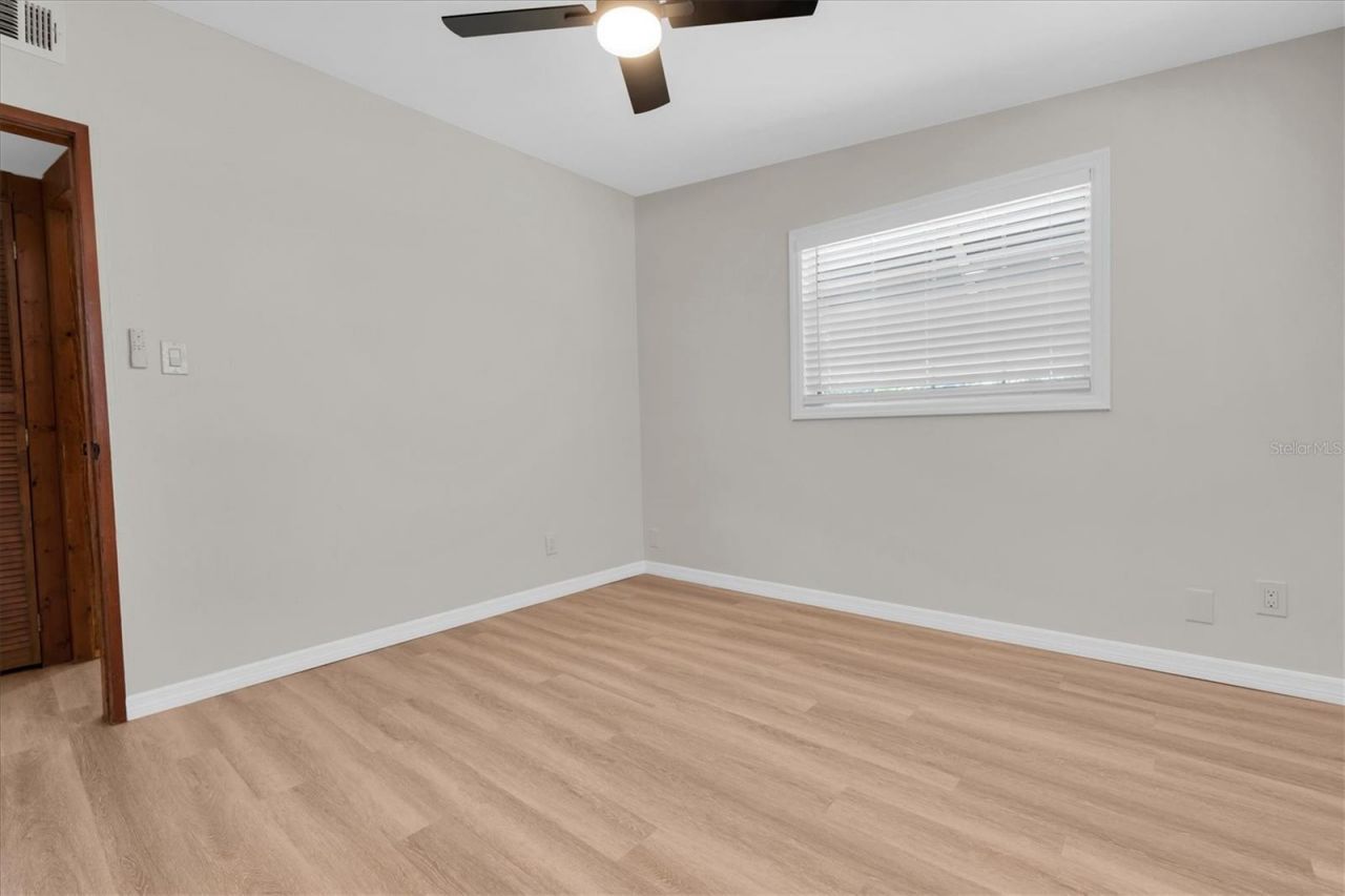 450 Davison Avenue Ne, Saint Petersburg, FL 33703 Photo