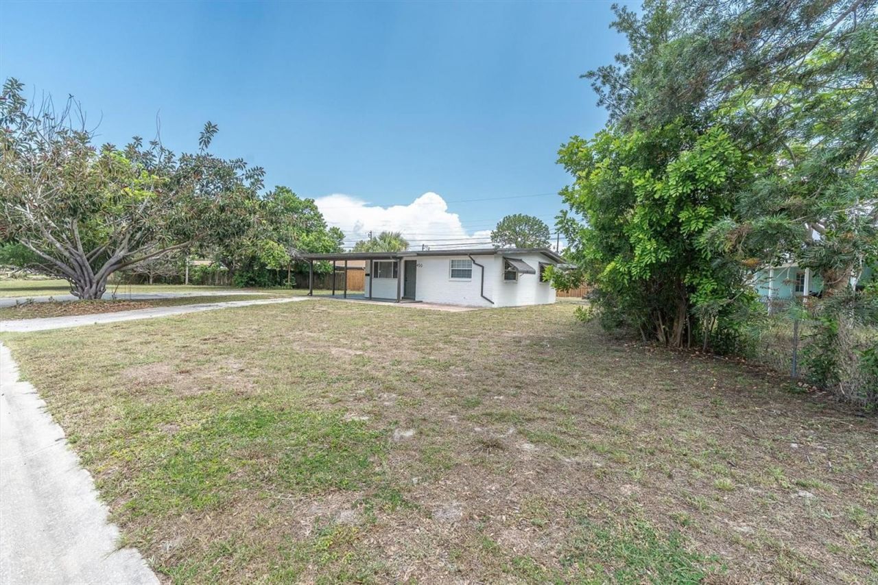 450 Davison Avenue Ne, Saint Petersburg, FL 33703 Photo