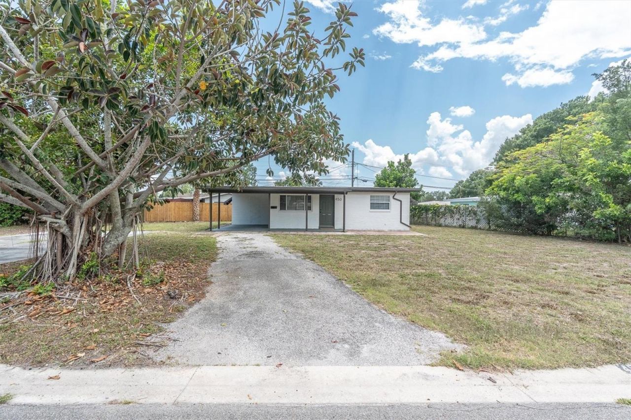 450 Davison Avenue Ne, Saint Petersburg, FL 33703 Photo