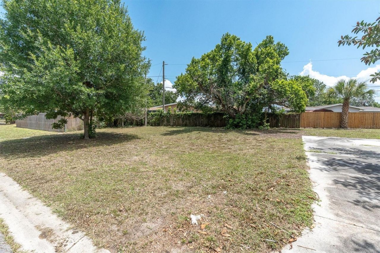 450 Davison Avenue Ne, Saint Petersburg, FL 33703 Photo