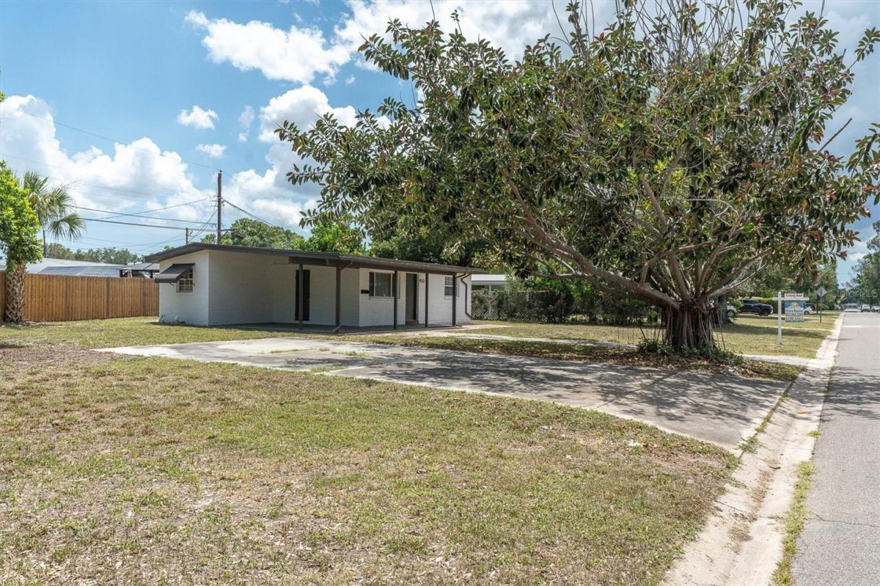 450 Davison Avenue Ne, Saint Petersburg, FL 33703 Photo