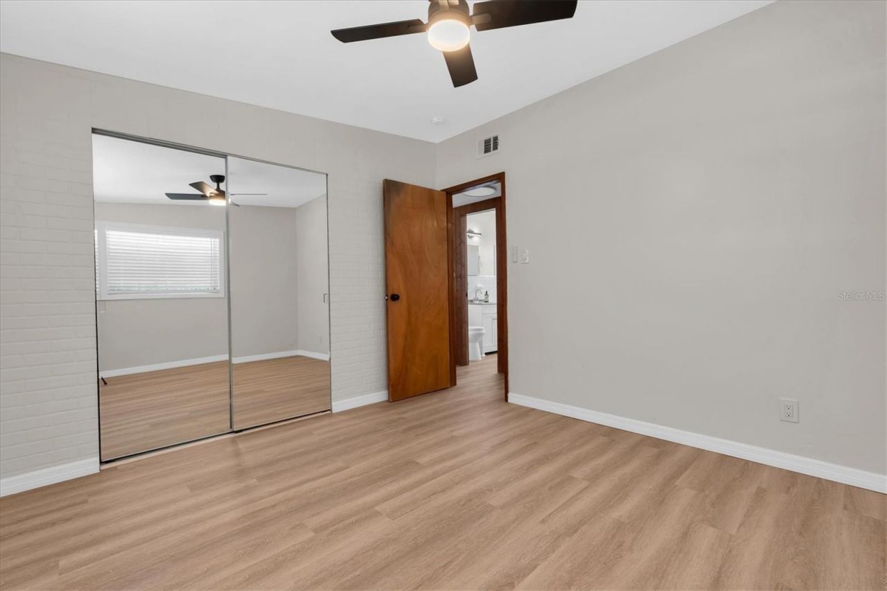 450 Davison Avenue Ne, Saint Petersburg, FL 33703 Photo