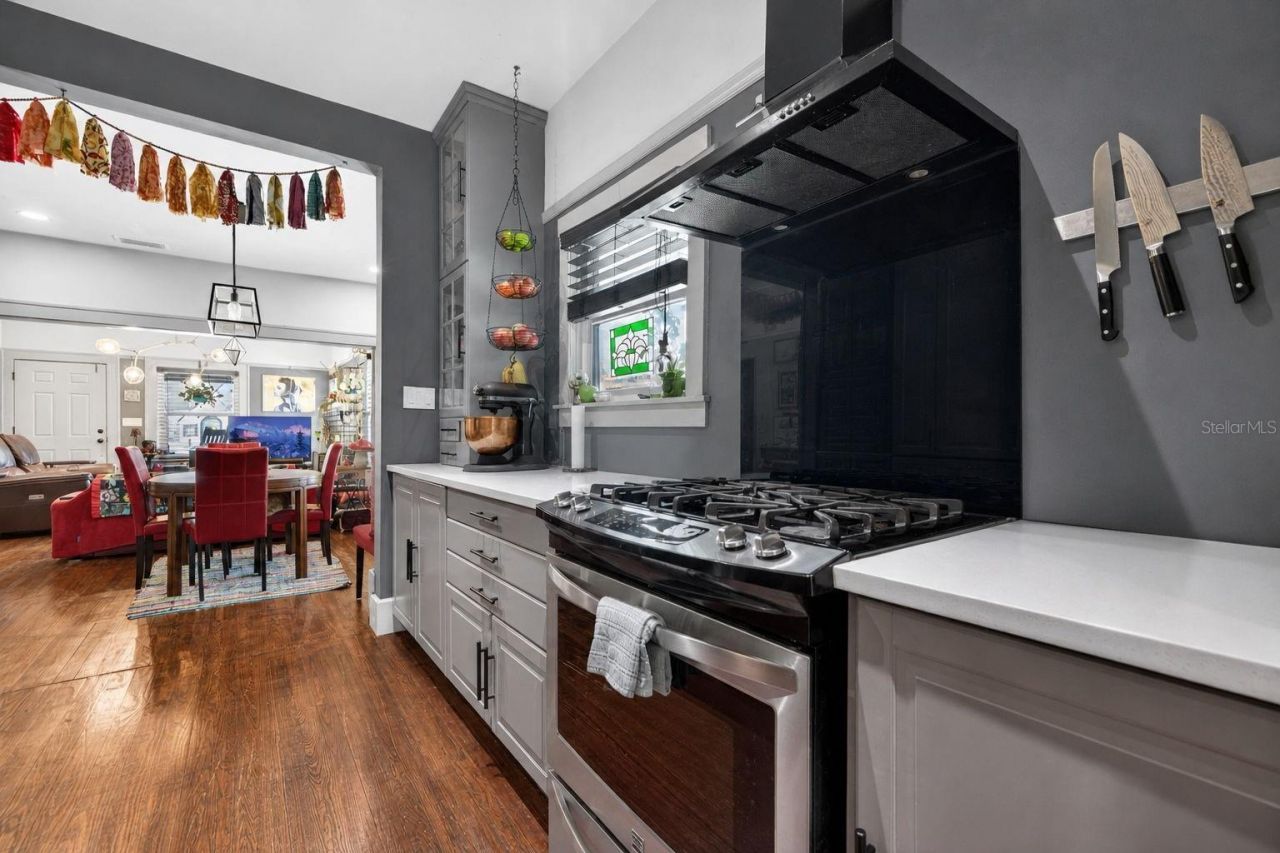 2128 5th Avenue N, Saint Petersburg, FL 33713 Photo
