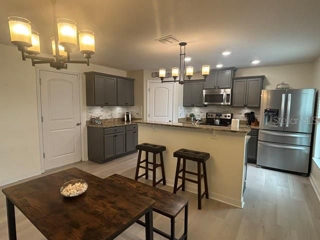 5689 Elsinore Way , Lakeland, FL 33805 Photo