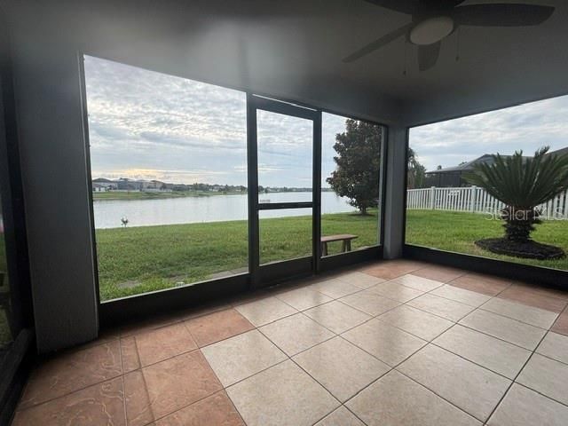 5689 Elsinore Way , Lakeland, FL 33805 Photo