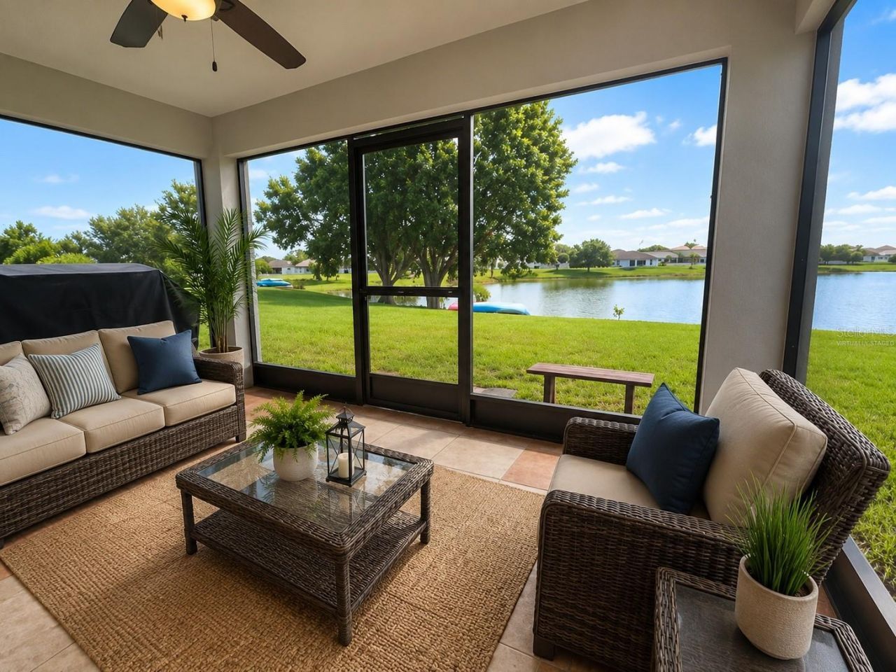 5689 Elsinore Way , Lakeland, FL 33805 Photo