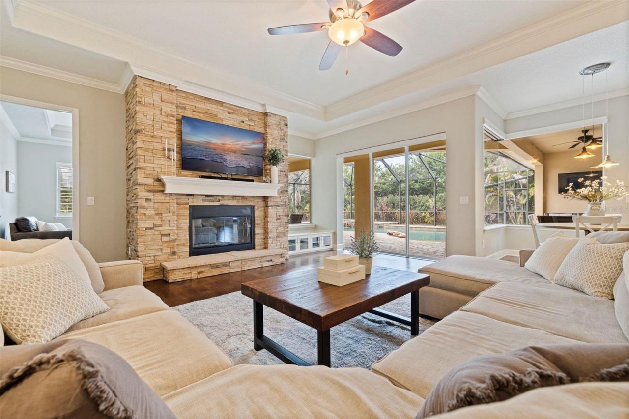 3162 Foxwood Lane, Tarpon Springs, FL 34688 Photo