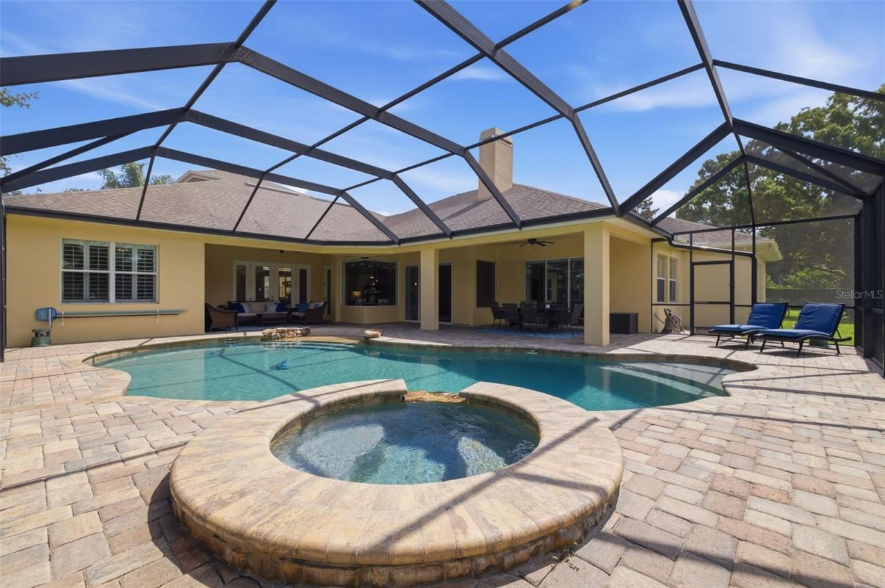 3162 Foxwood Lane, Tarpon Springs, FL 34688 Photo