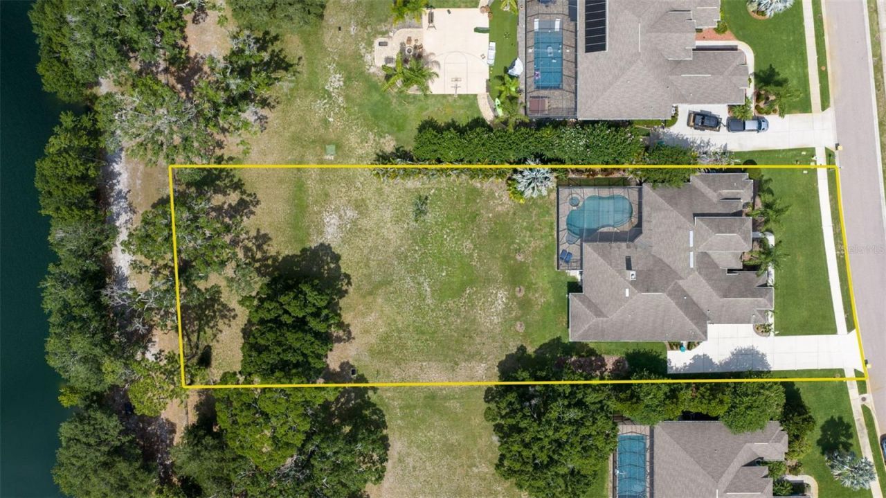 3162 Foxwood Lane, Tarpon Springs, FL 34688 Photo
