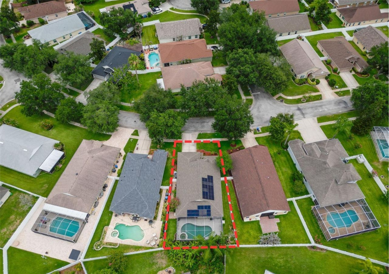 2003 Berry Lake Drive, Brandon, FL 33510 Photo