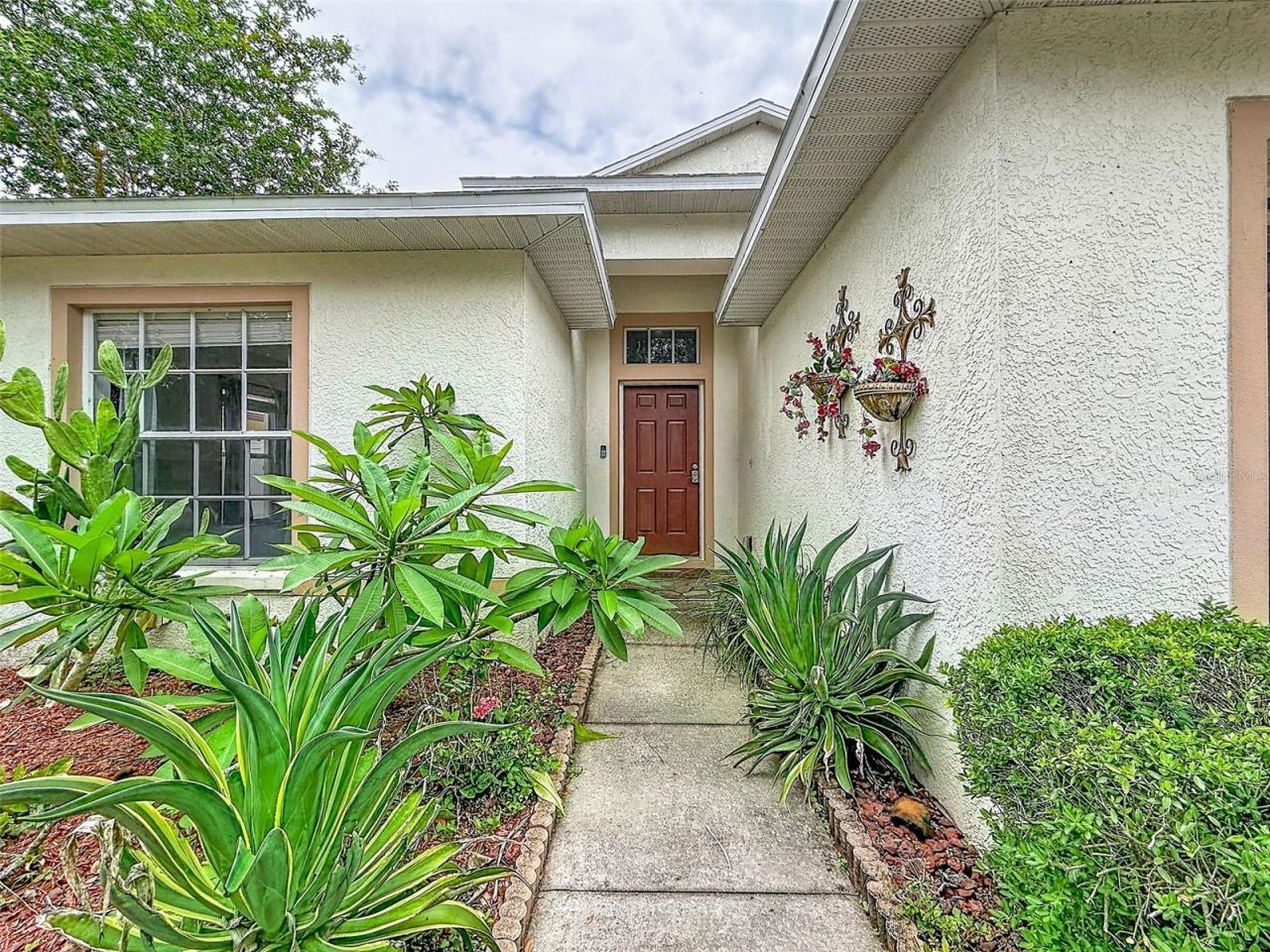2003 Berry Lake Drive, Brandon, FL 33510 Photo