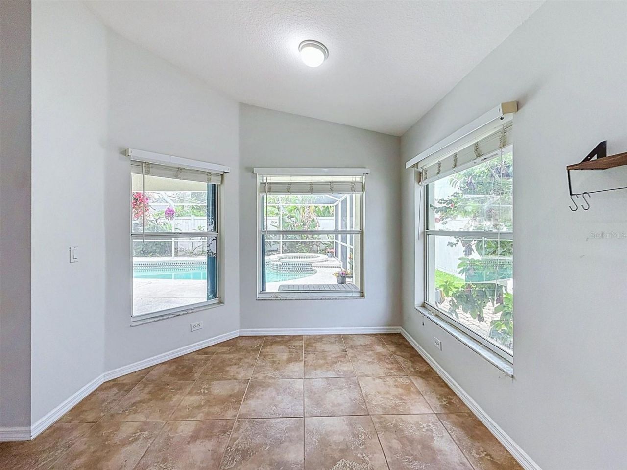 2003 Berry Lake Drive, Brandon, FL 33510 Photo