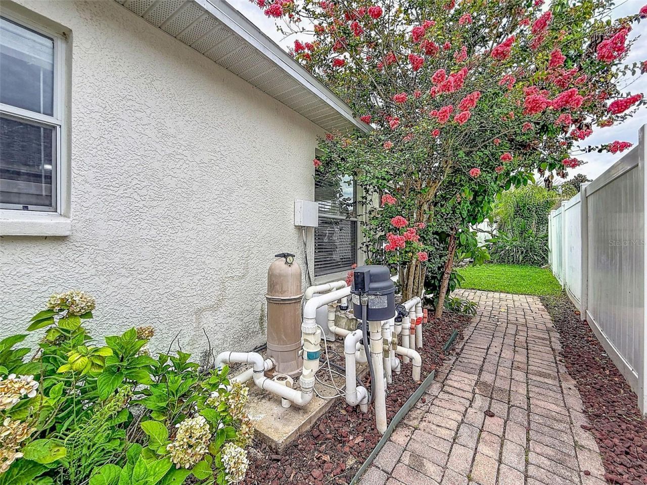 2003 Berry Lake Drive, Brandon, FL 33510 Photo