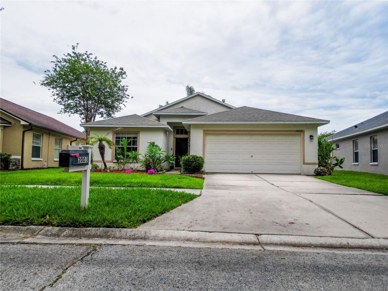 2003 Berry Lake Drive, Brandon, FL 33510 Photo