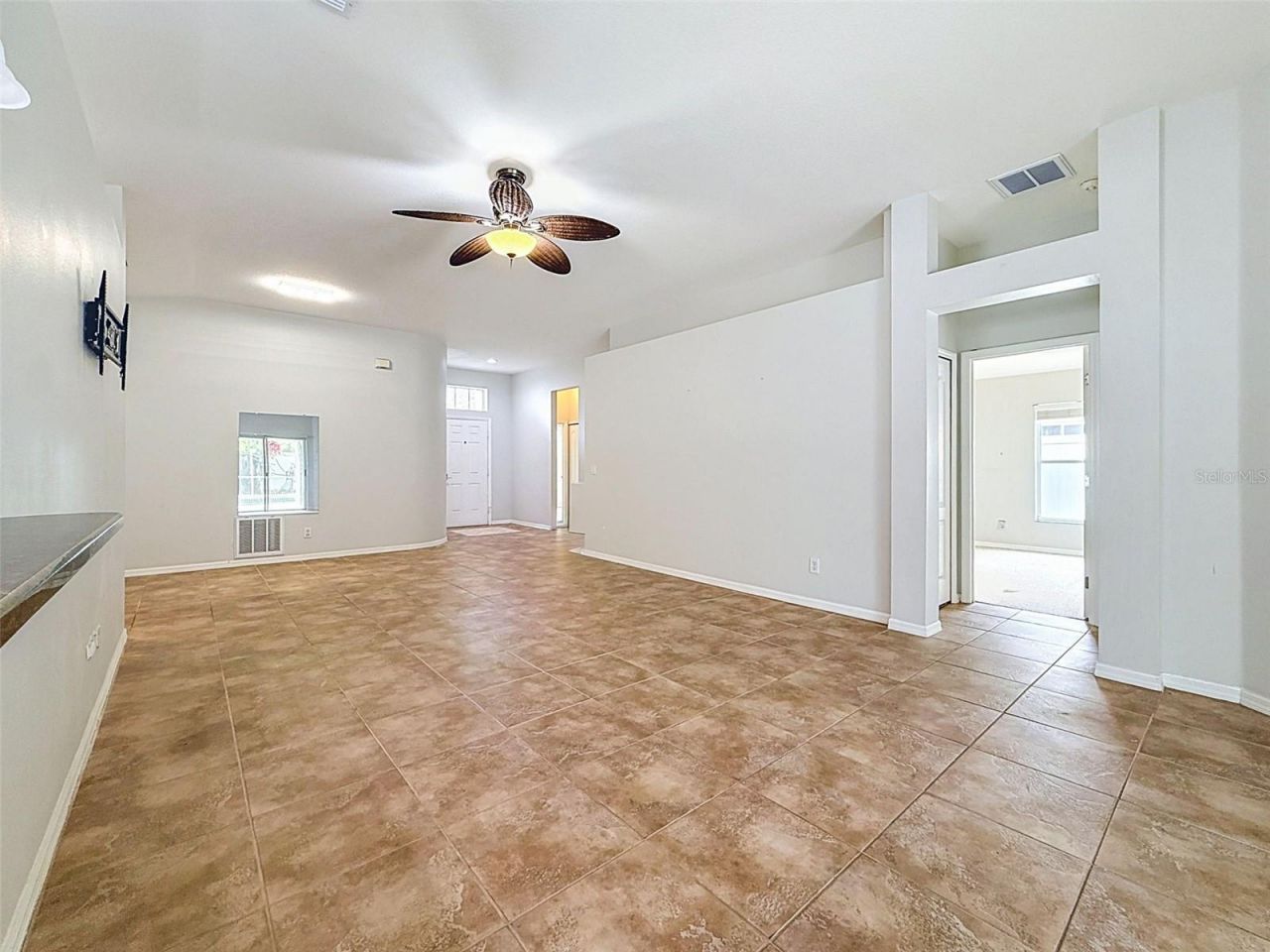 2003 Berry Lake Drive, Brandon, FL 33510 Photo