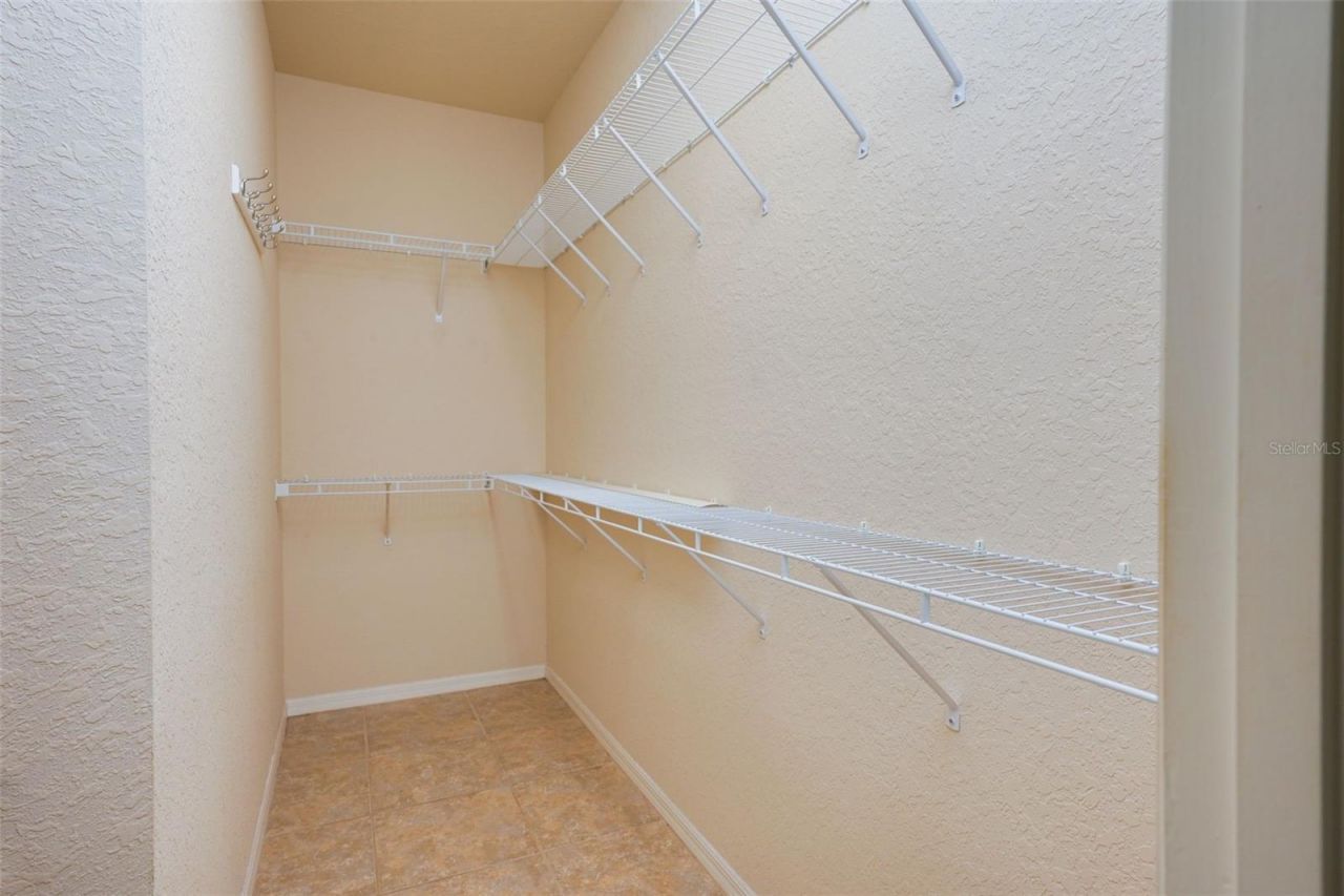 6019 Evansbrook Drive , Zephyrhills, FL 33541 Photo