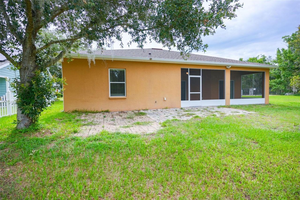 6019 Evansbrook Drive , Zephyrhills, FL 33541 Photo