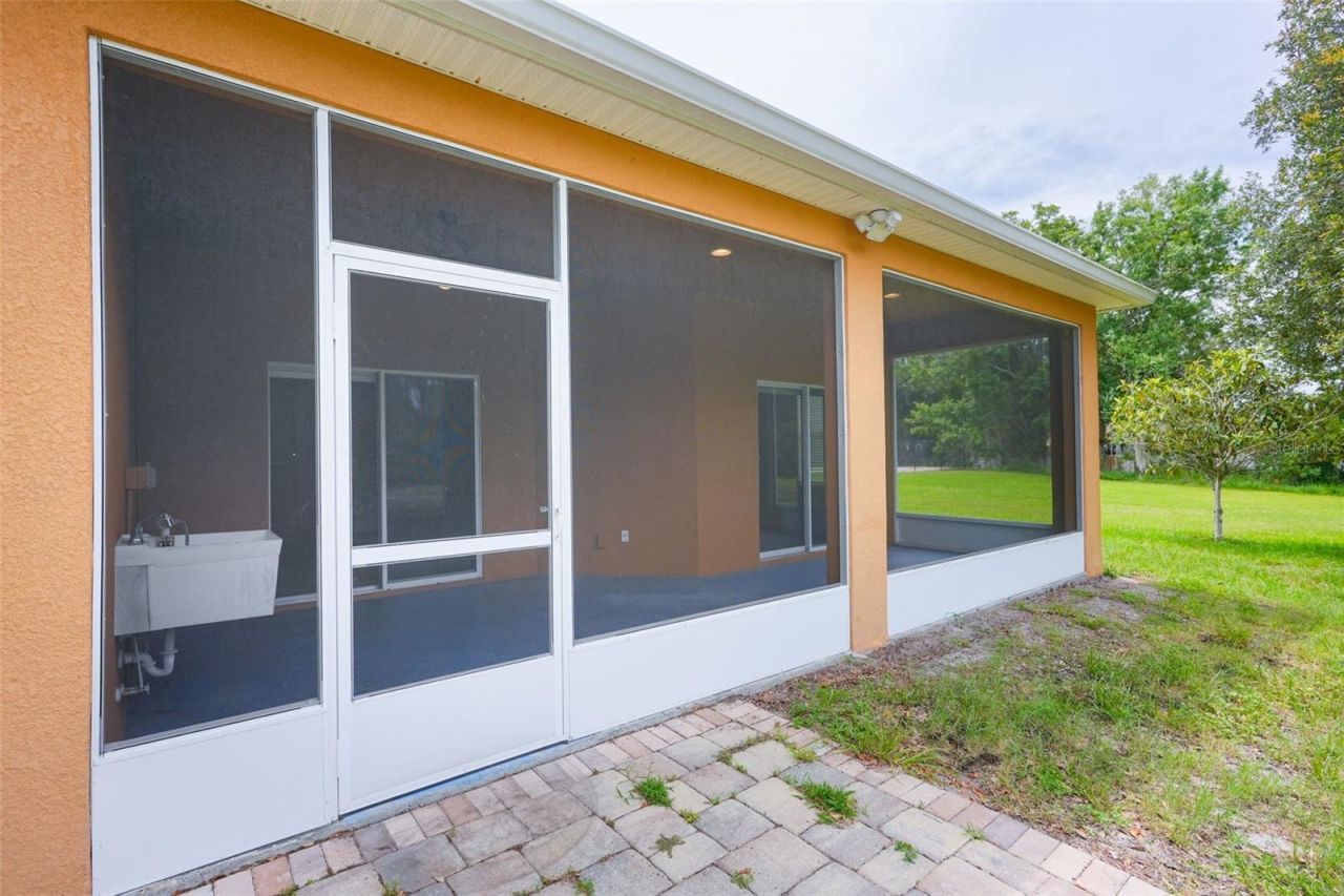 6019 Evansbrook Drive , Zephyrhills, FL 33541 Photo