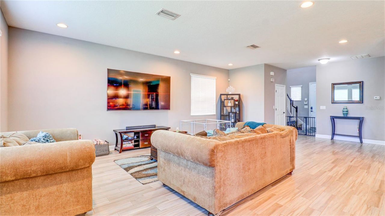7651 Windchase Way , Wesley Chapel, FL 33545 Photo
