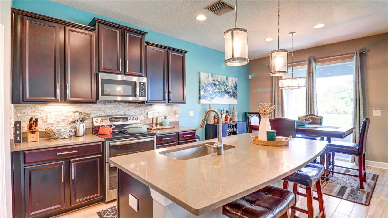 7651 Windchase Way , Wesley Chapel, FL 33545 Photo